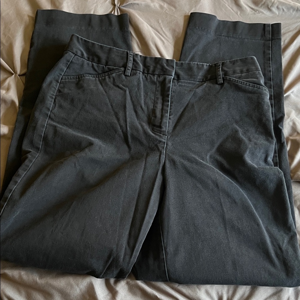 Talbots Women's Stretch Pants  in Black Size 8. Good Condition.